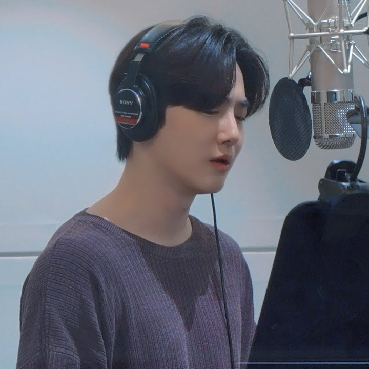 Recent activity shot of Suho (EXO)