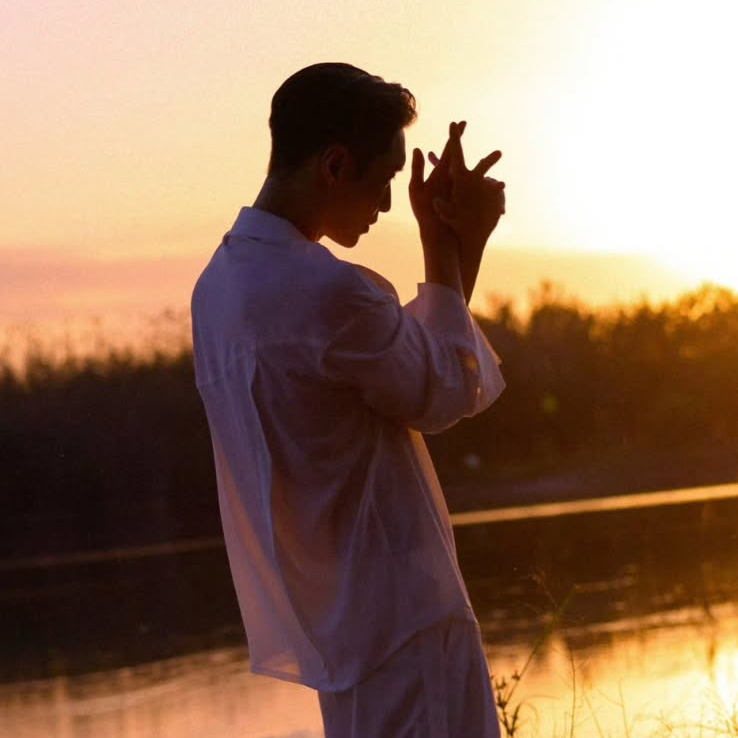 Latest photo of Lay (EXO)