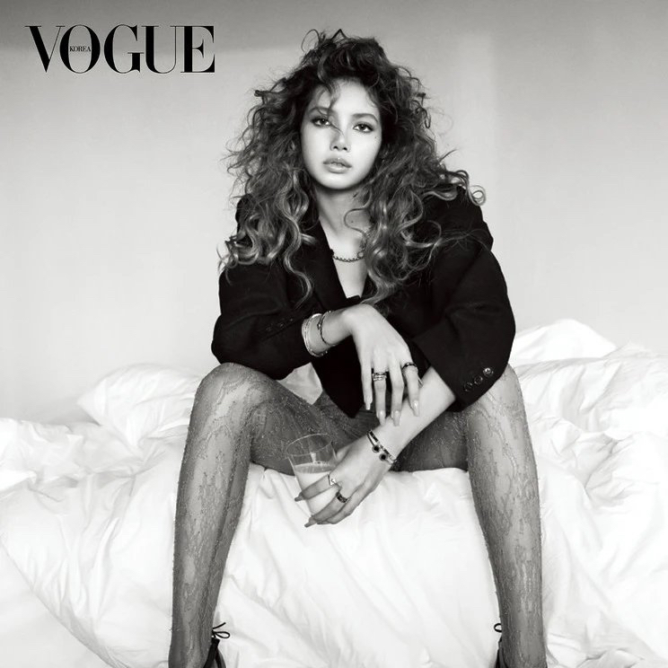 리사 (BLACKPINK)의 최신 사진