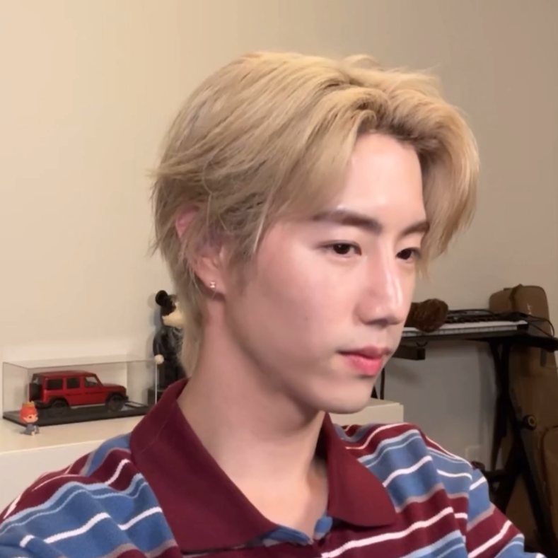 Behind-the-scenes cut of Mark (GOT7)