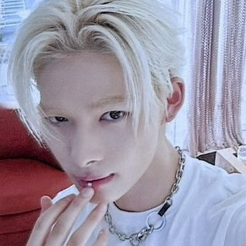 Recent activity shot of NI-KI (ENHYPEN)