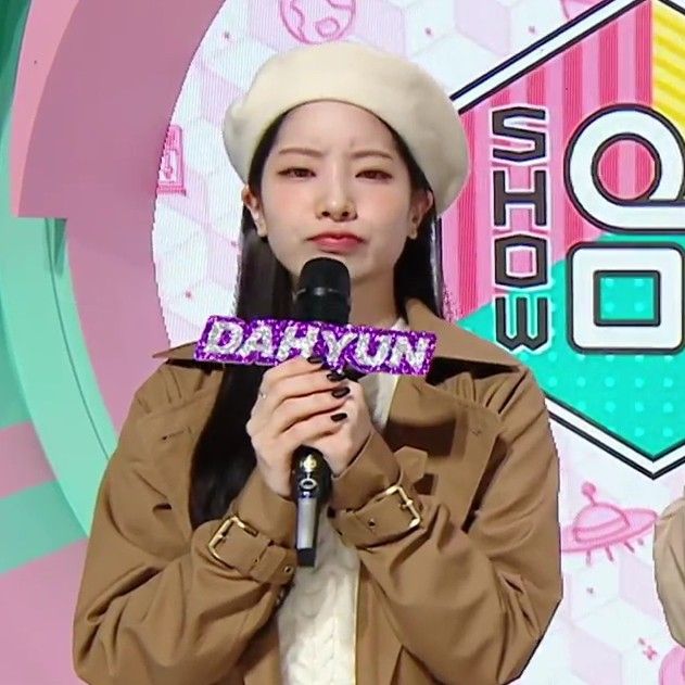Recent activity shot of Dahyun (TWICE)