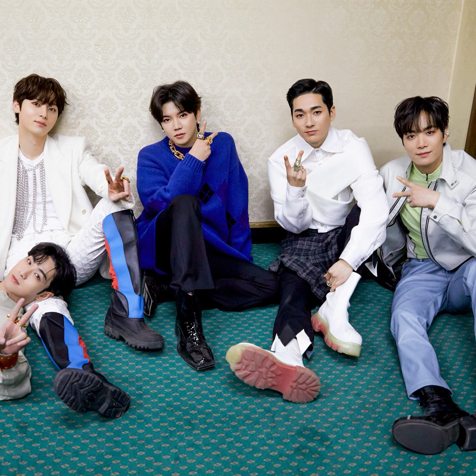 Recent activity shot of NU'EST