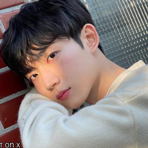 Behind-the-scenes cut of Hyeongseop (TEMPEST)