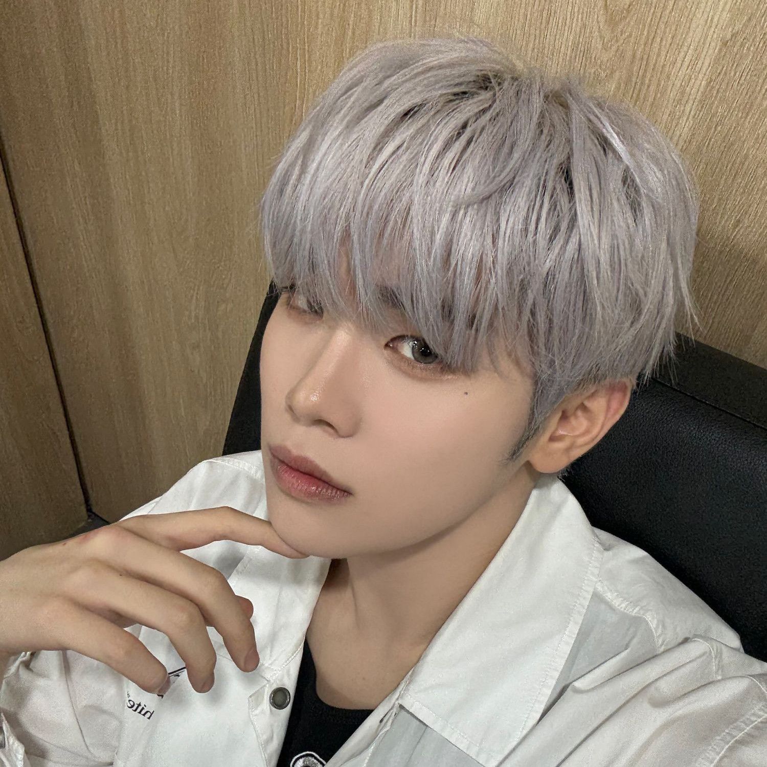 Recent activity shot of Kim Taerae (ZEROBASEONE)