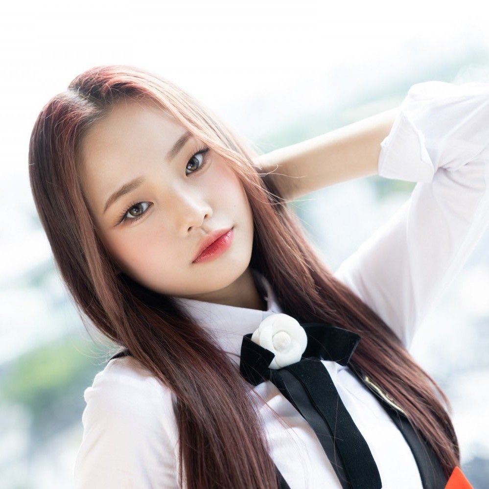 Behind-the-scenes cut of Park Boeun (CLASS:y)