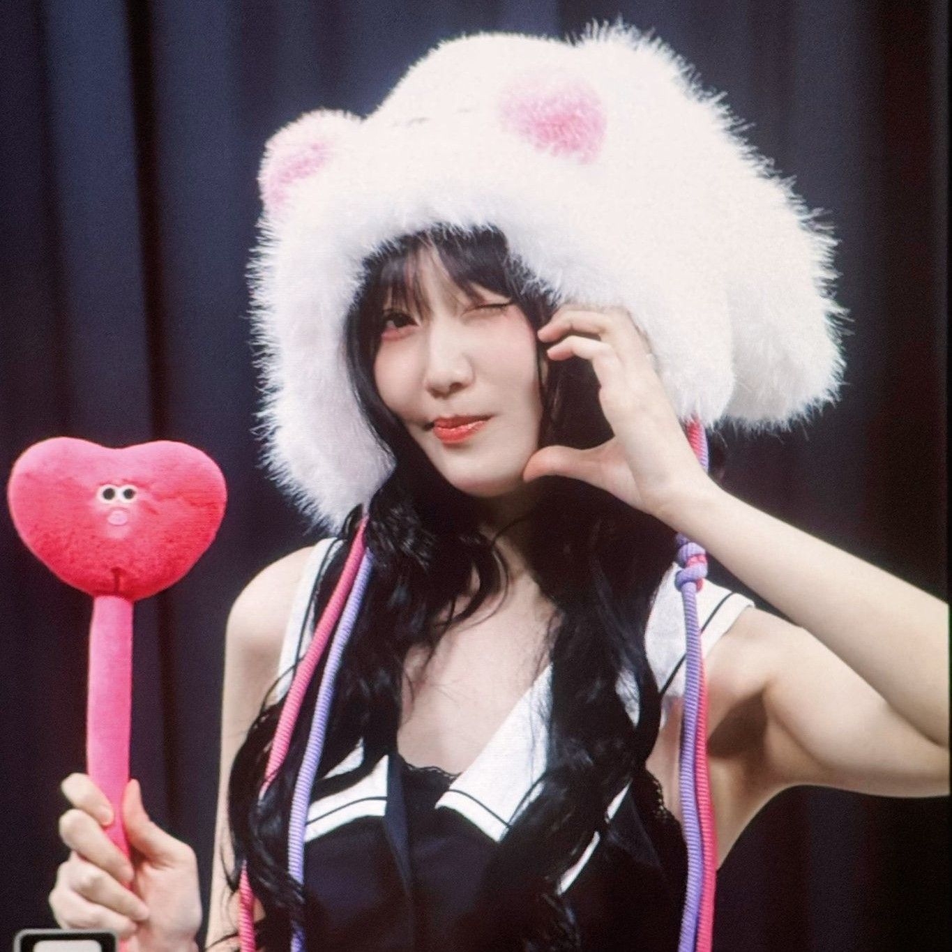 A moment captured by Ryu Sujeong (Lovelyz)'s fan