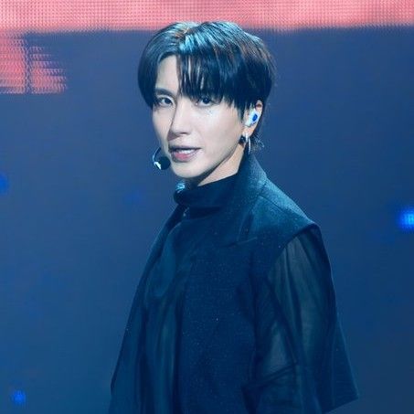 Recent activity shot of Leeteuk (Super Junior)