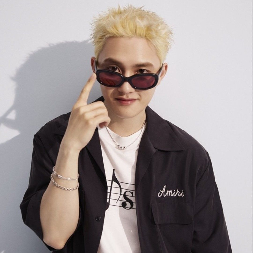 Momen yang diabadikan oleh penggemar D.O. (EXO)