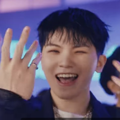 Behind-the-scenes cut of Woozi (SEVENTEEN)