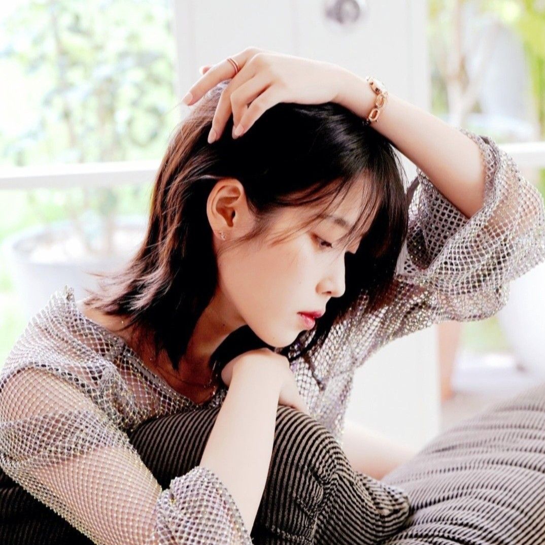 Latest photo of IU