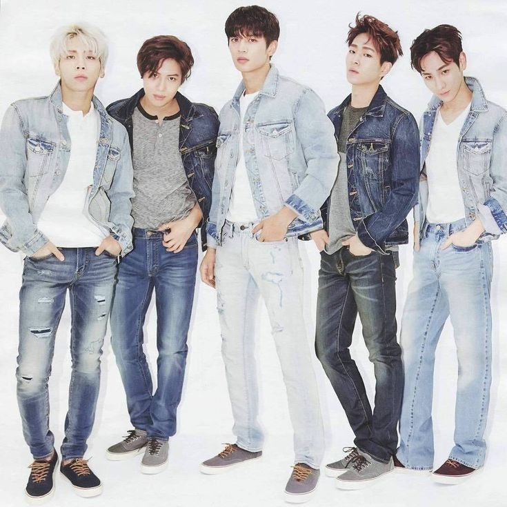 Behind-the-scenes cut of SHINee