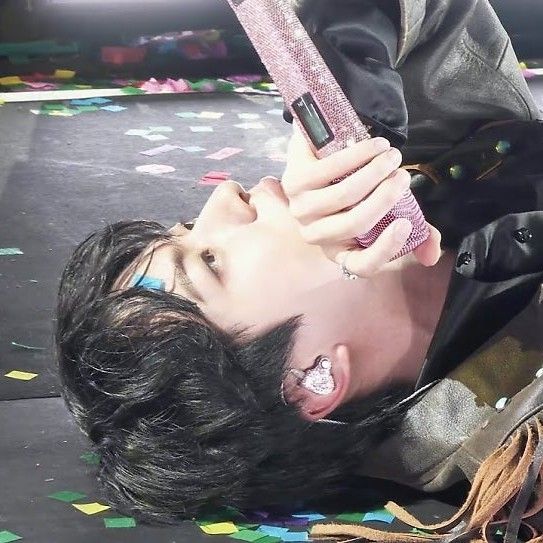 Behind-the-scenes cut of Jin (BTS)