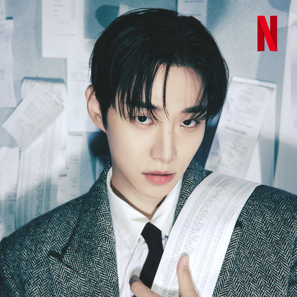 Behind-the-scenes cut of Junho (2PM)