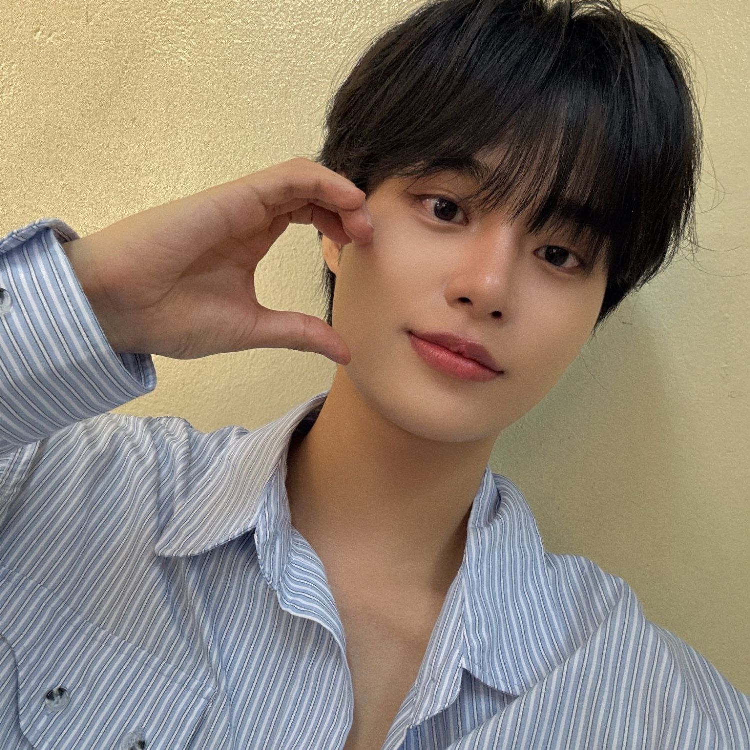 Behind-the-scenes cut of Lee Daehwi (AB6IX)