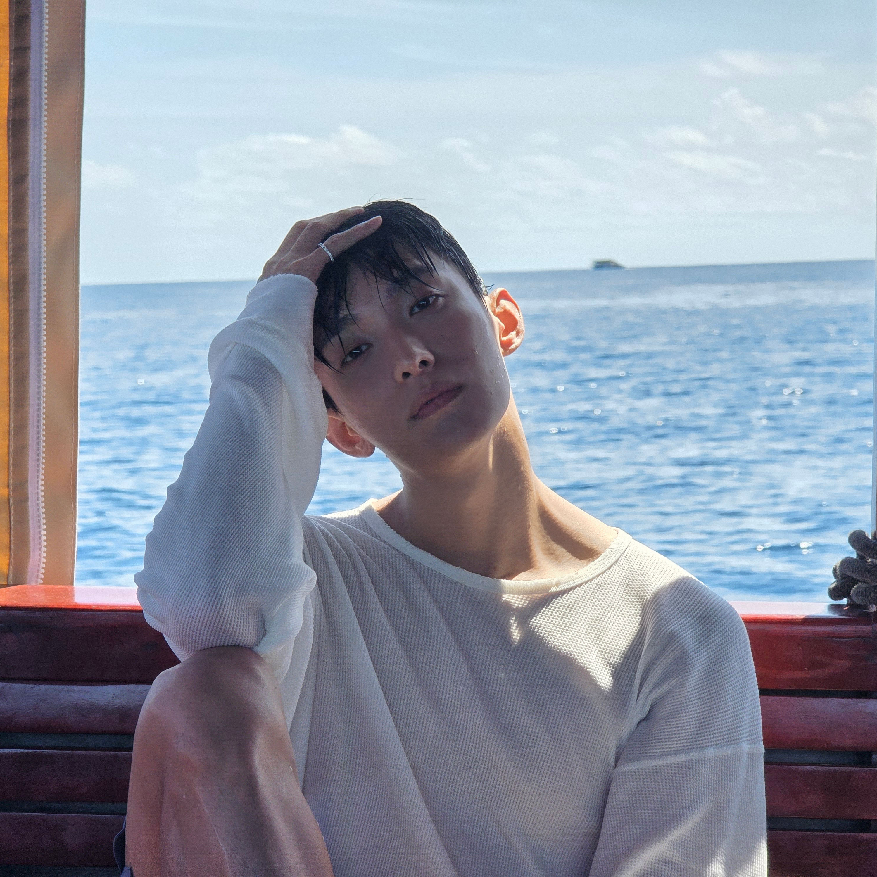Latest photo of DK (SEVENTEEN)