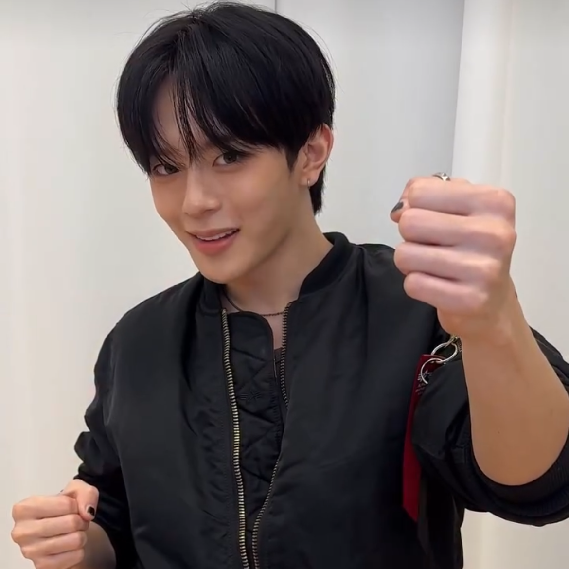 A moment captured by Kangmin (VERIVERY)'s fan