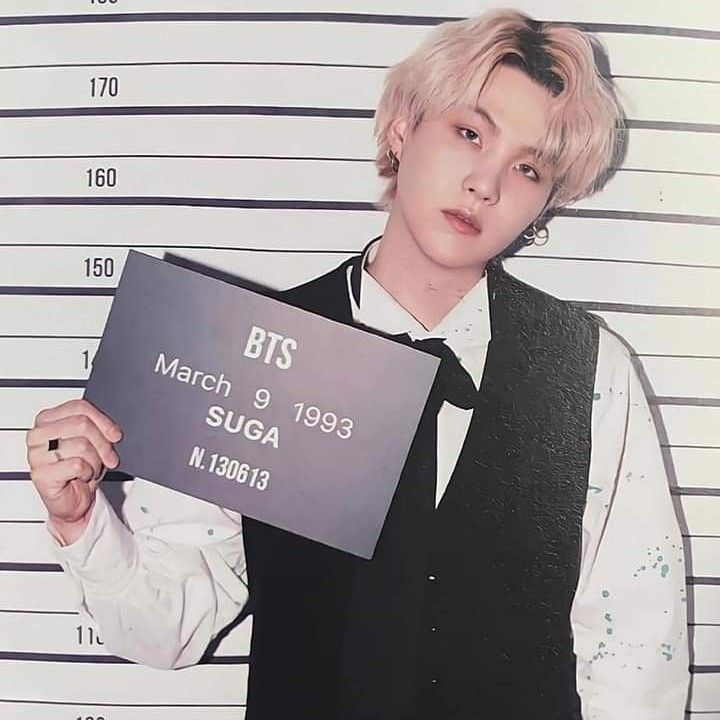 슈가 (방탄소년단)의 최신 사진