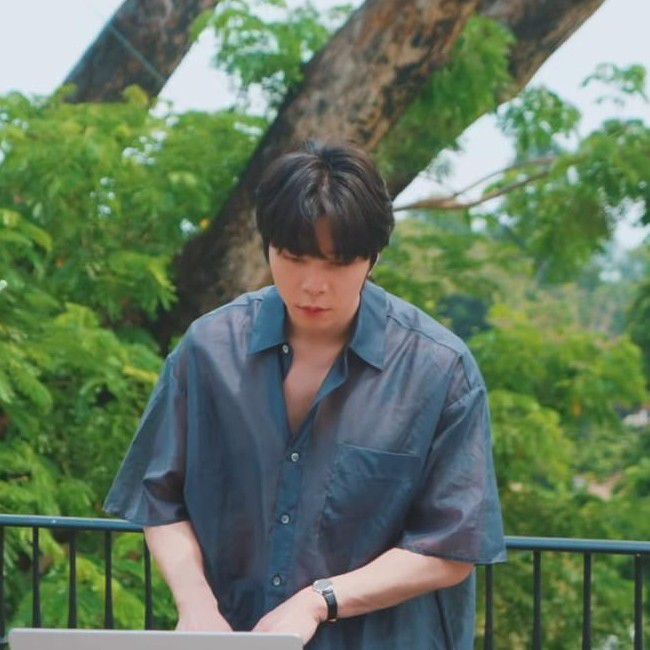 Latest photo of Johnny (NCT 127)