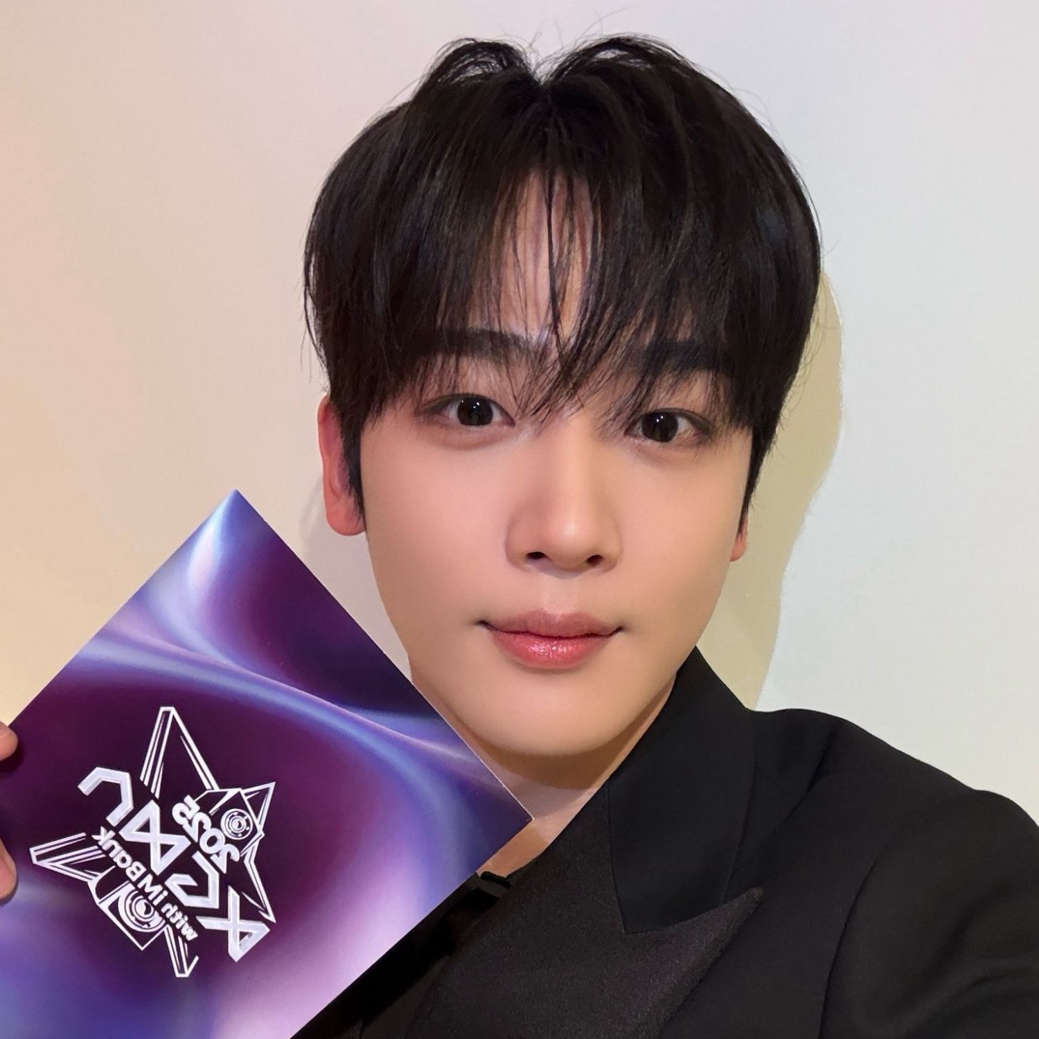 Latest photo of Kim Yohan (WEi)