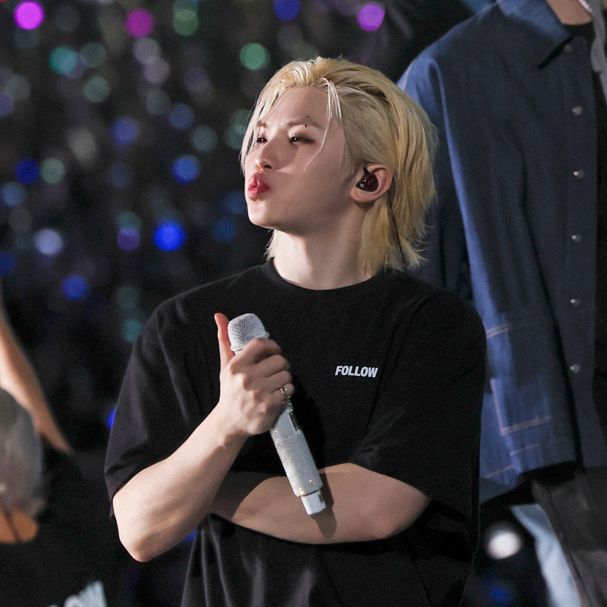 A moment captured by SEVENTEEN's fan