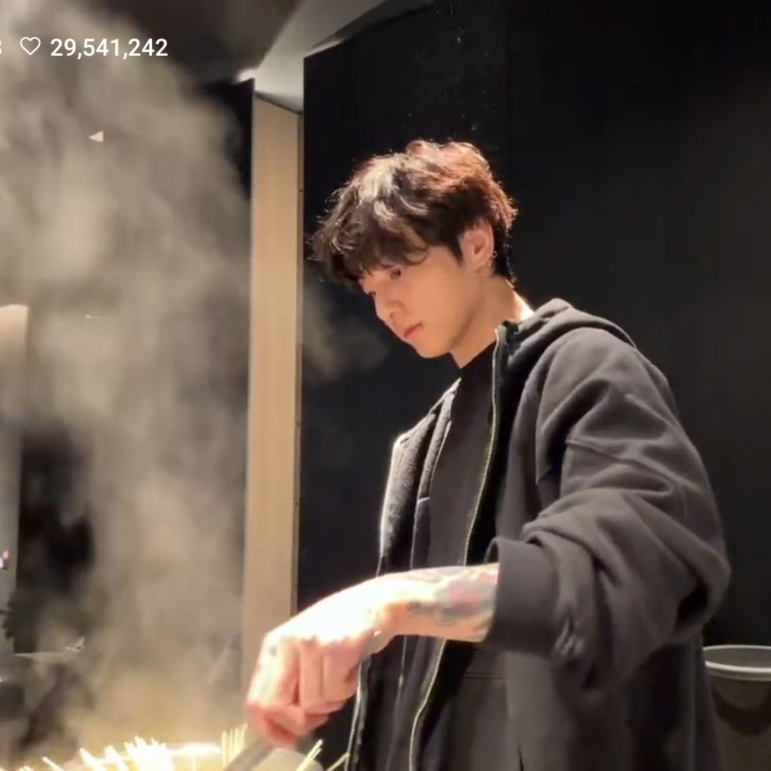 柾國 (防彈少年團)的最新活動照片