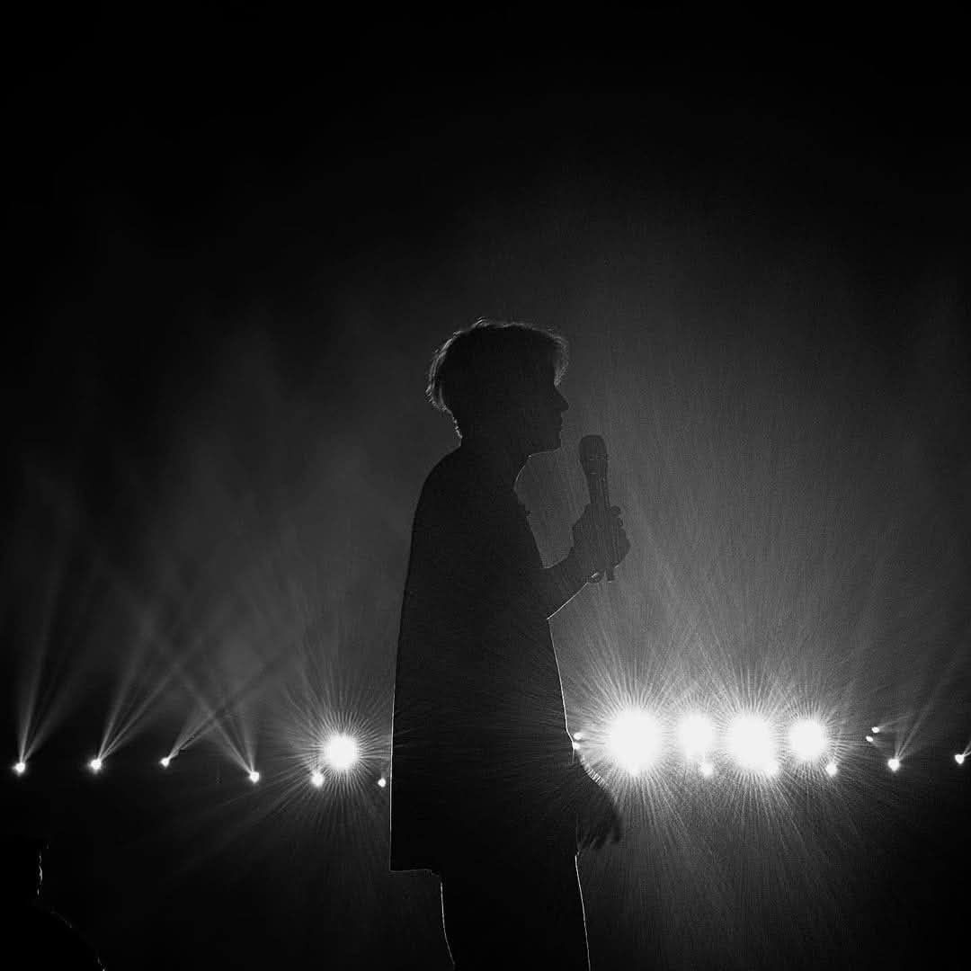 A moment captured by Jinjin (ASTRO)'s fan