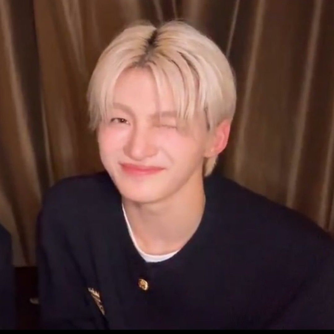 Foto terbaru Jihoon (TWS)