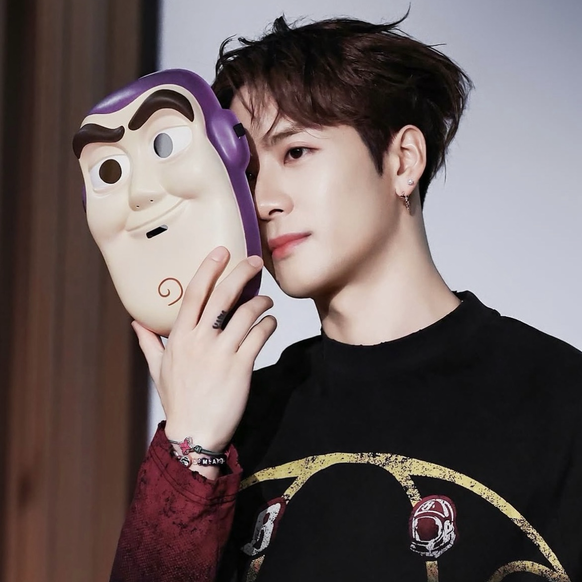 Latest photo of Jackson (GOT7)