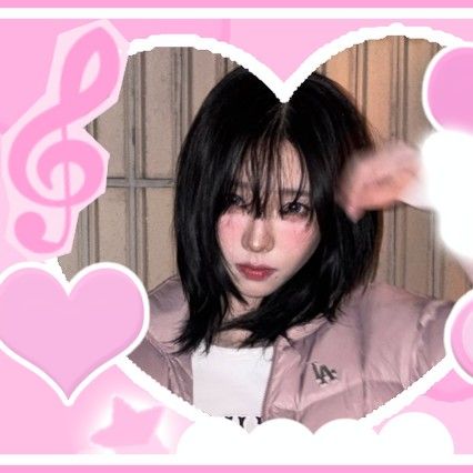 Behind-the-scenes cut of Karina (aespa)