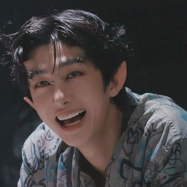 Foto aktivitas terbaru MONSTA X
