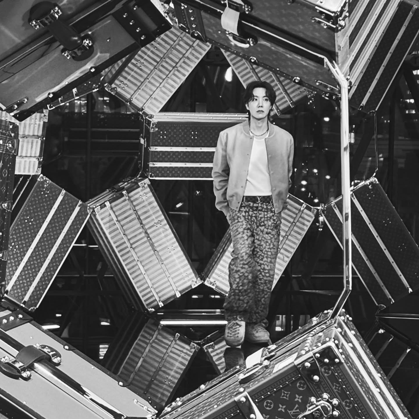 J-hope (防彈少年團)的最新照片
