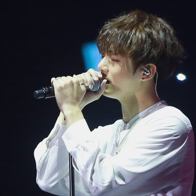 A moment captured by Jungkook (BTS)'s fan
