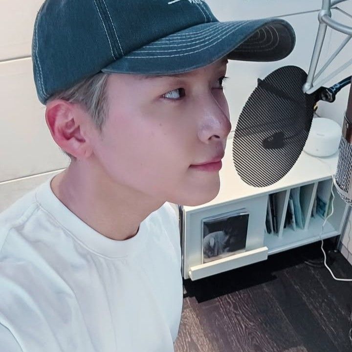 Behind-the-scenes cut of Ryeowook (Super Junior)