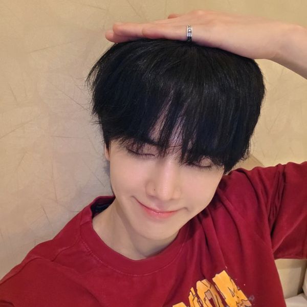 Popular profile image of Younghoon (THE BOYZ) selected by votes