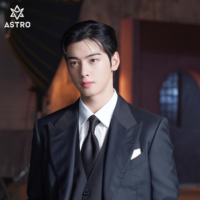 Behind-the-scenes cut of Eunwoo (ASTRO)