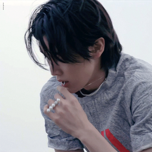 Latest photo of Sungchan (RIIZE)