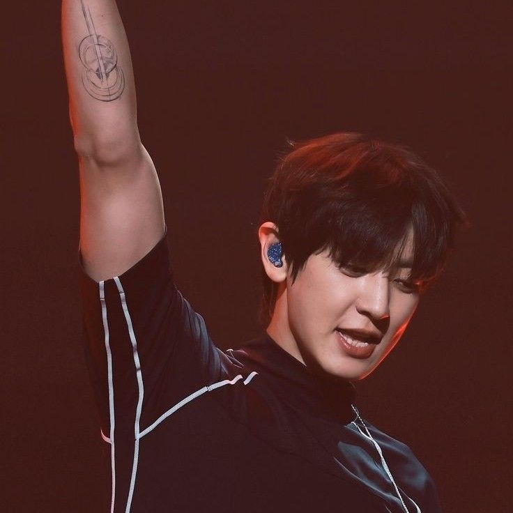 Behind-the-scenes cut of Chanyeol (EXO)