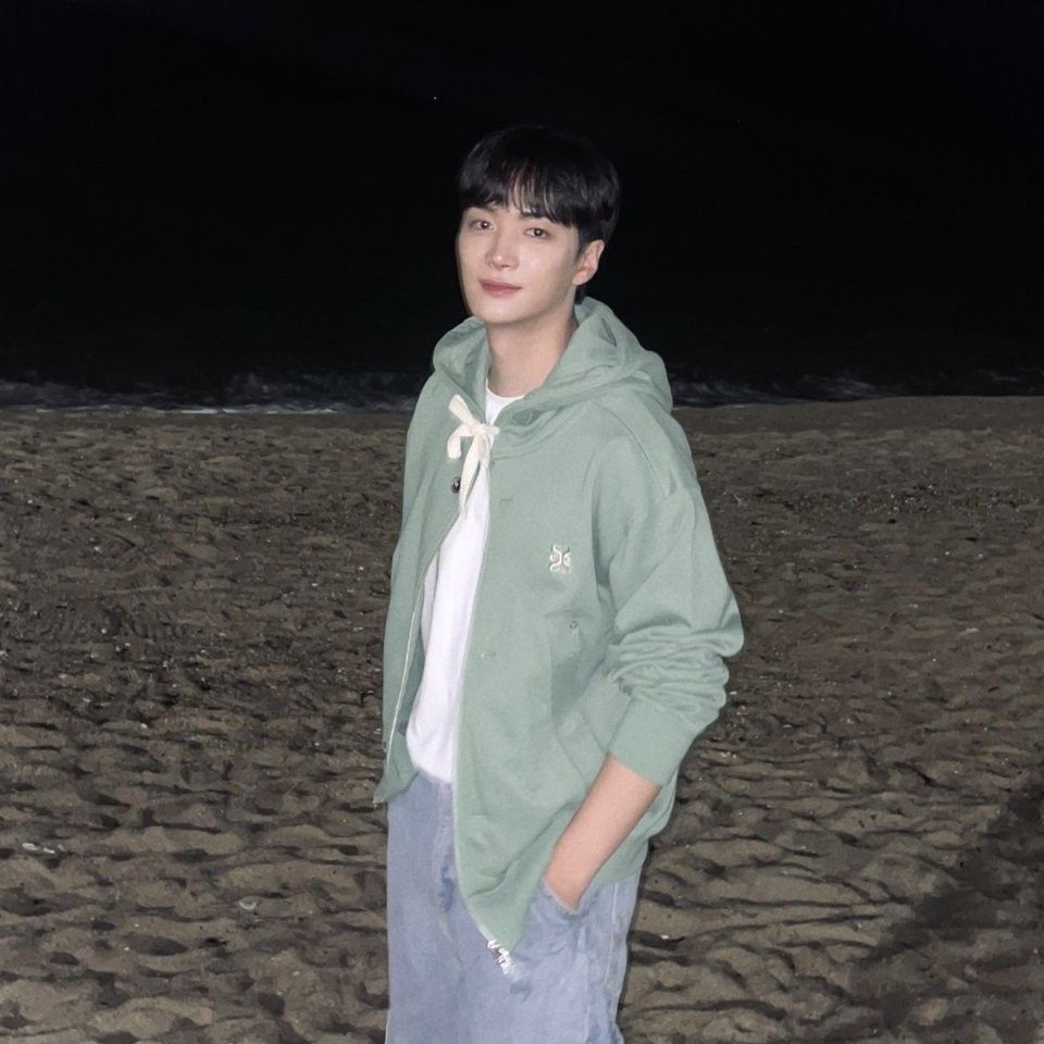 Recent activity shot of Kim Jonghyeon