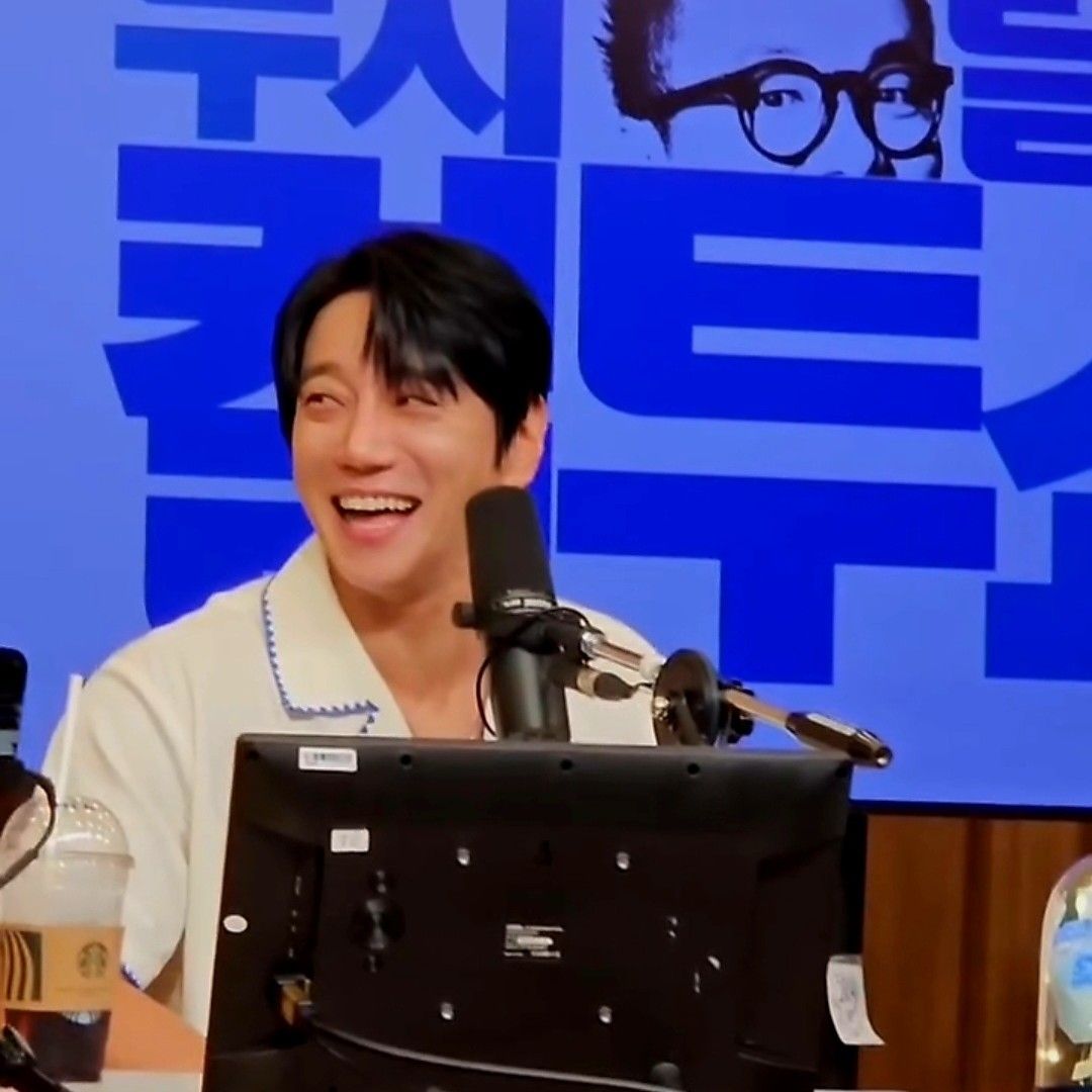 Foto terbaru Hwang Chiyeol