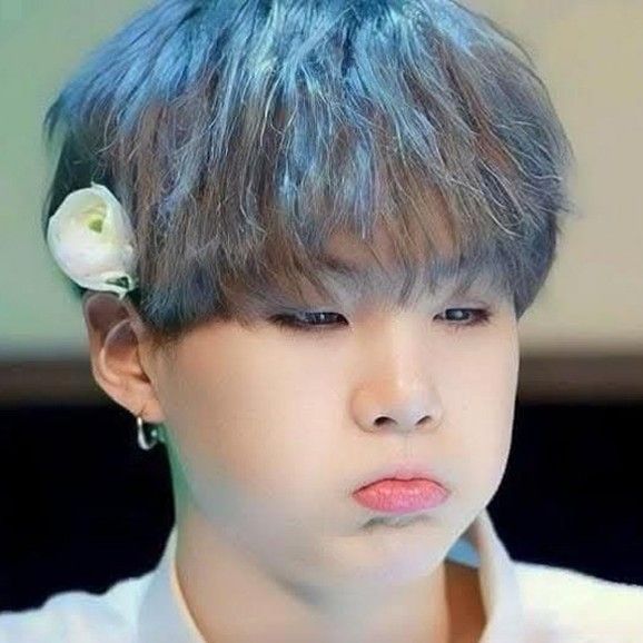 슈가 (방탄소년단)의 최신 사진