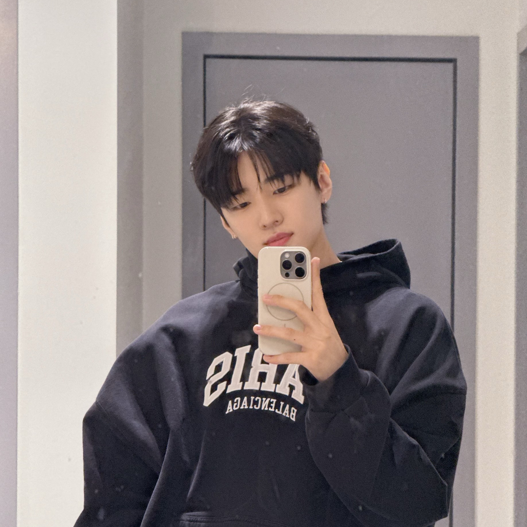 A moment captured by Jaechan (DKZ)'s fan