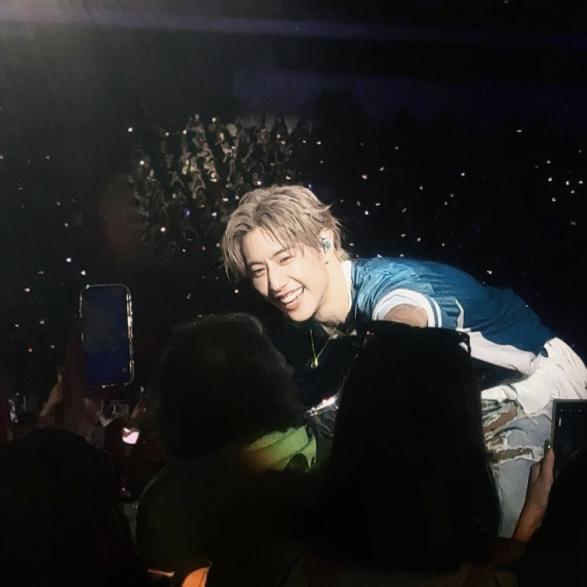 Latest photo of Mark (GOT7)