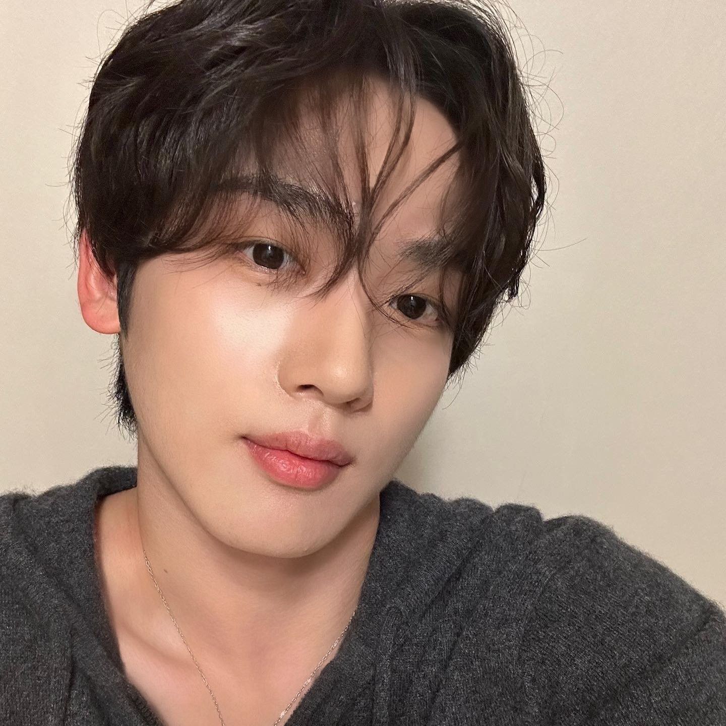Recent activity shot of Kim Yohan (WEi)
