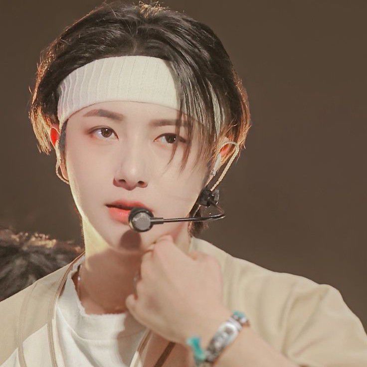 A moment captured by Renjun (NCT DREAM)'s fan