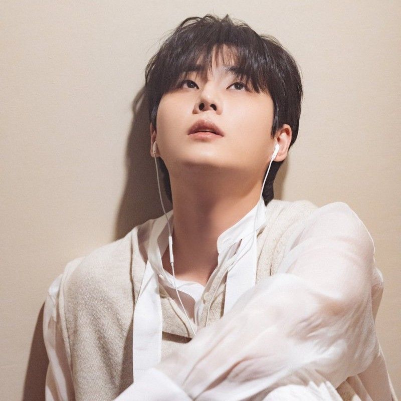 A moment captured by Young K (DAY6)'s fan