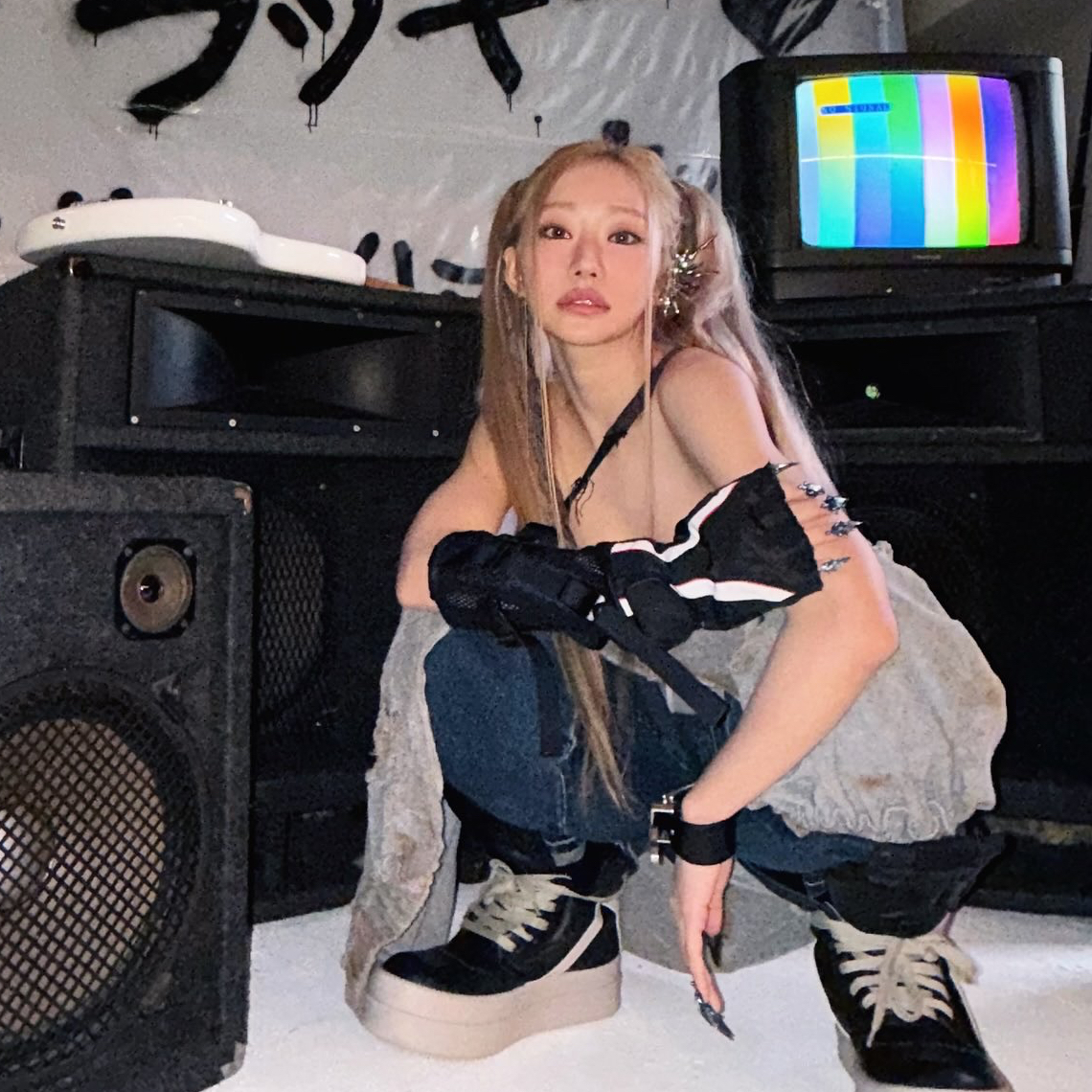 A moment captured by Julie (KISS OF LIFE)'s fan