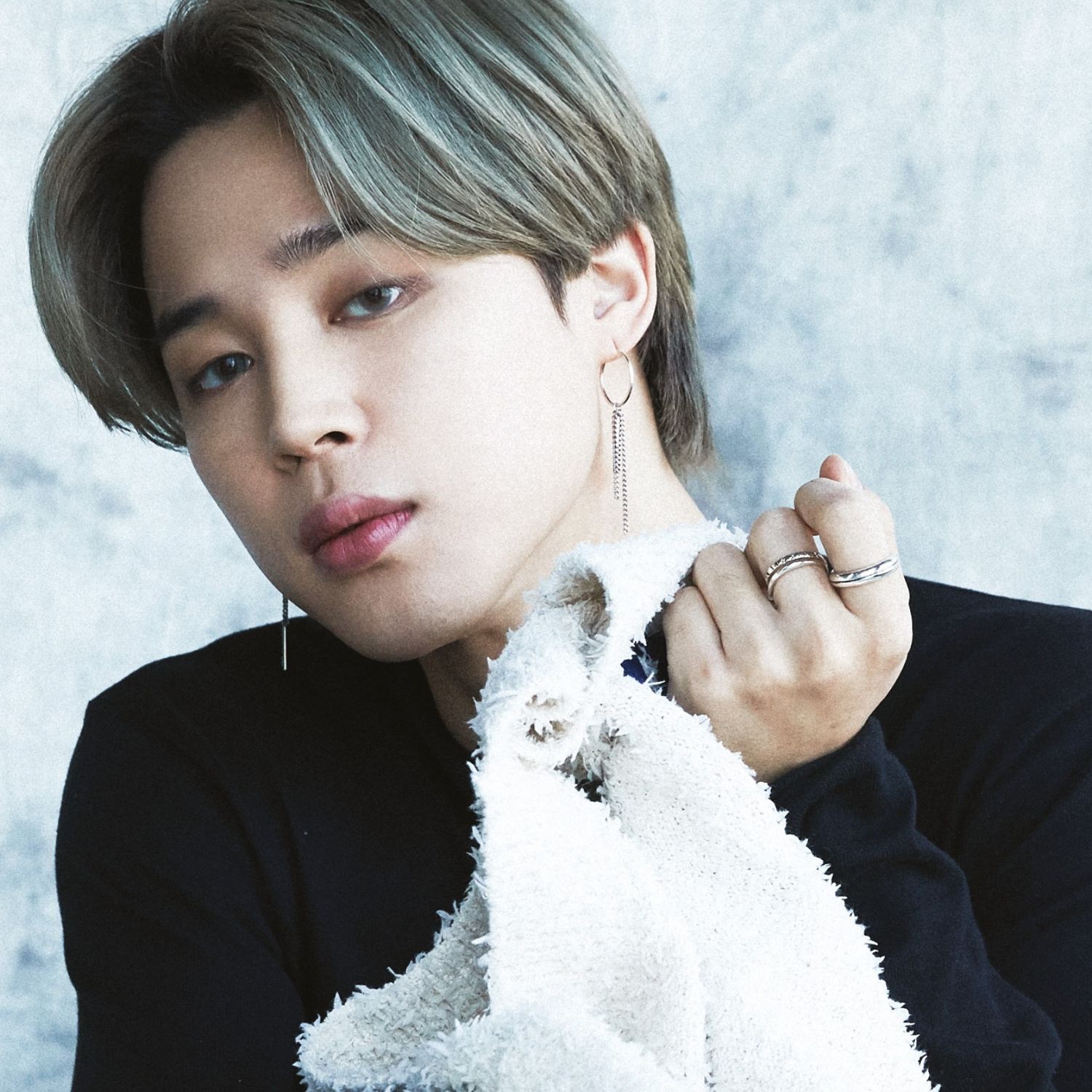 Foto aktivitas terbaru Jimin (BTS)