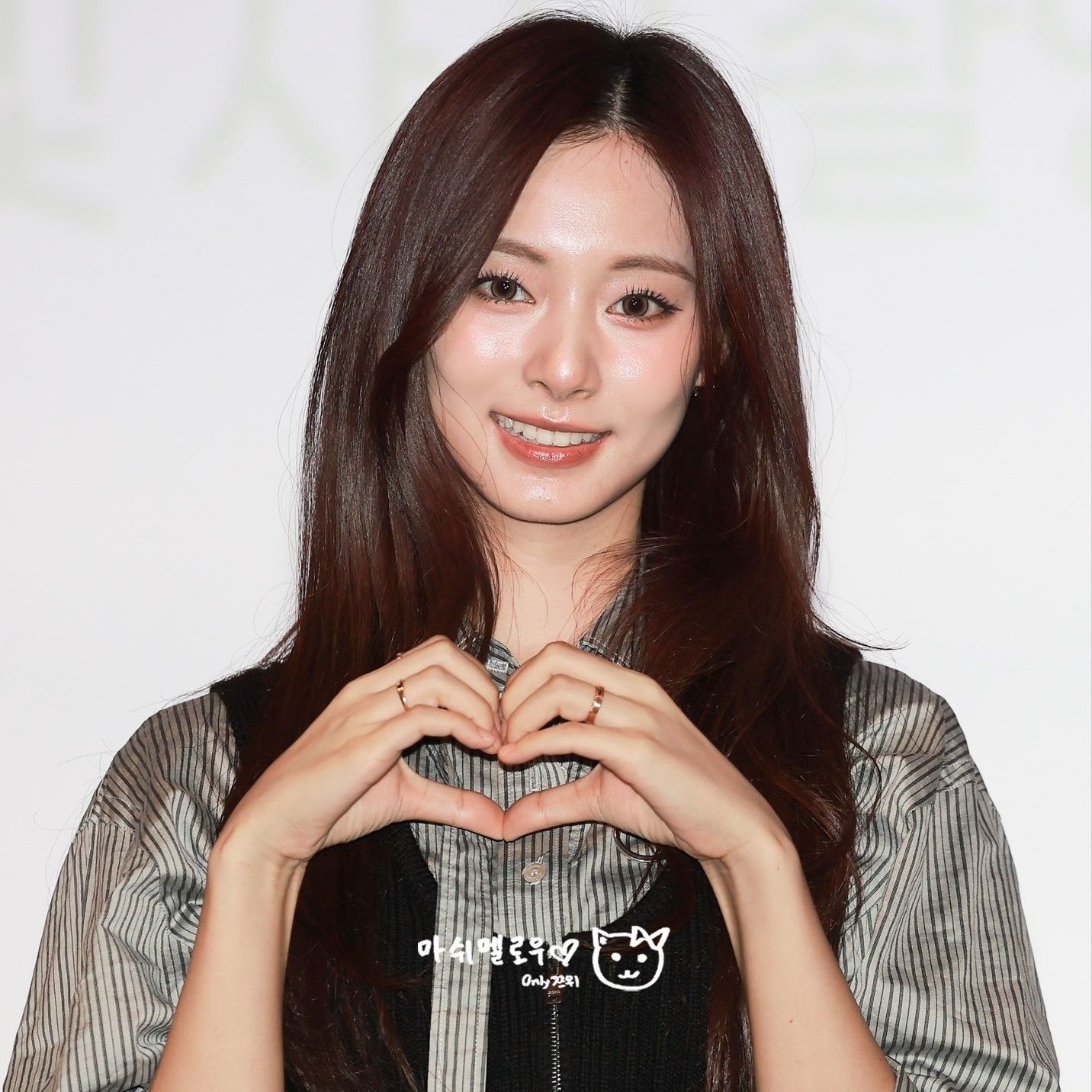 쯔위 (TWICE) 최근 활동샷