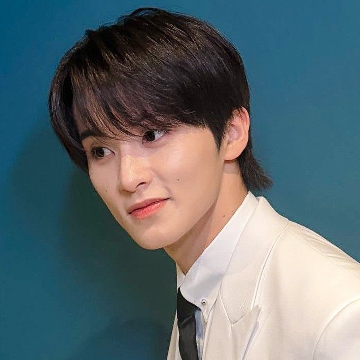 Recent activity shot of Mark (NCT 127, NCT DREAM)